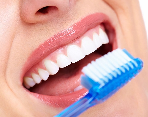 Swollen gums image